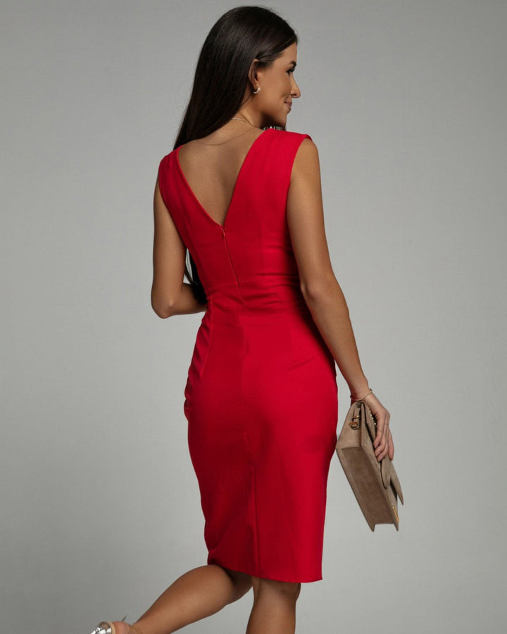 Ravelle™ | Vestido ligero con escote en V y abertura